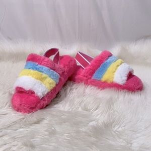 NEW Multi Color Fluffy Faux Fur Slippers Size 5
